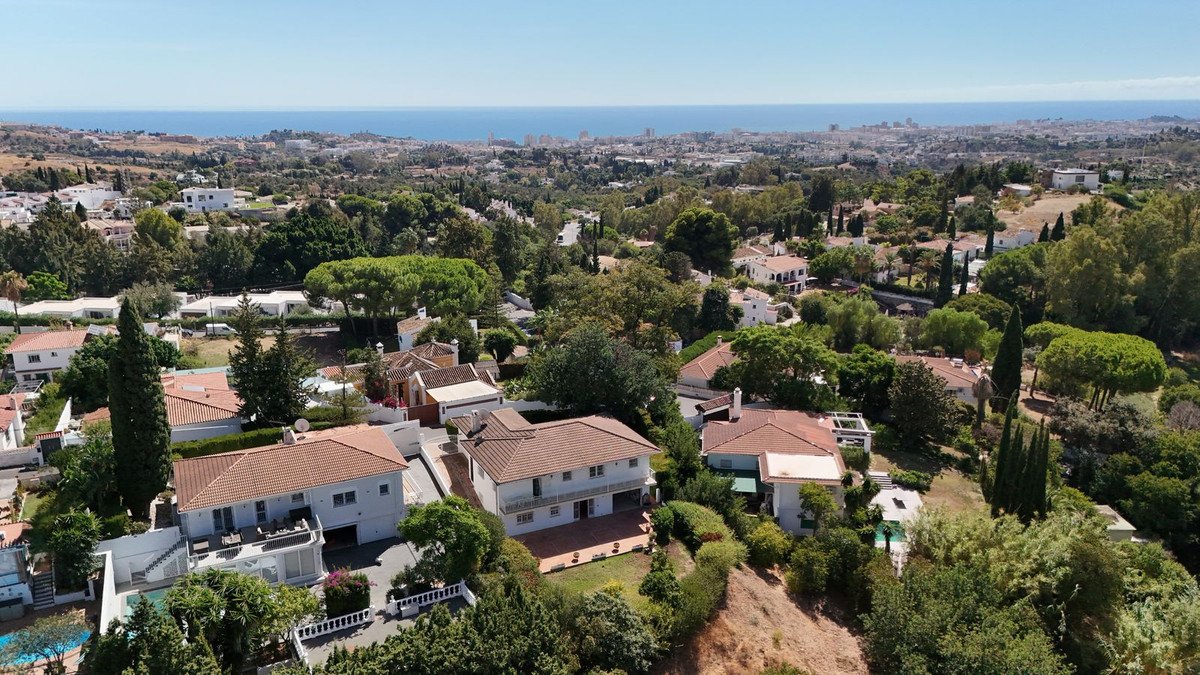 4 Bed Detached Villa in Mijas
