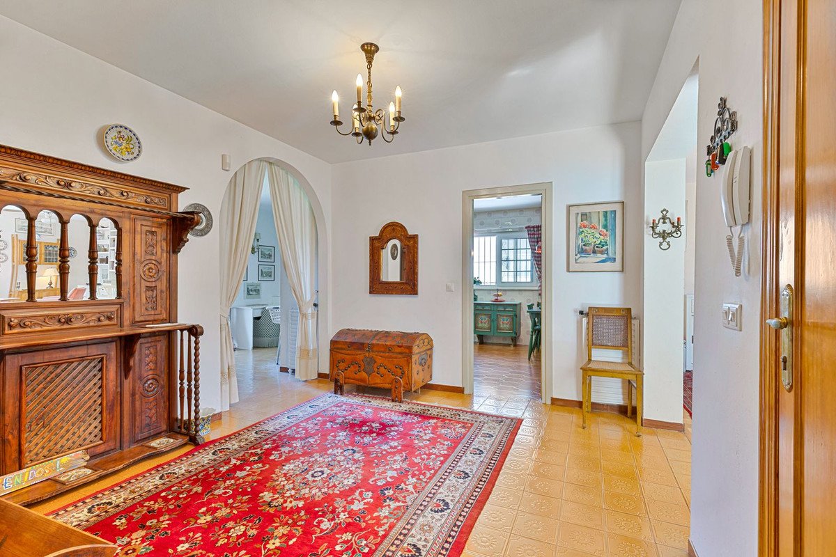 4 Bed Detached Villa in Mijas