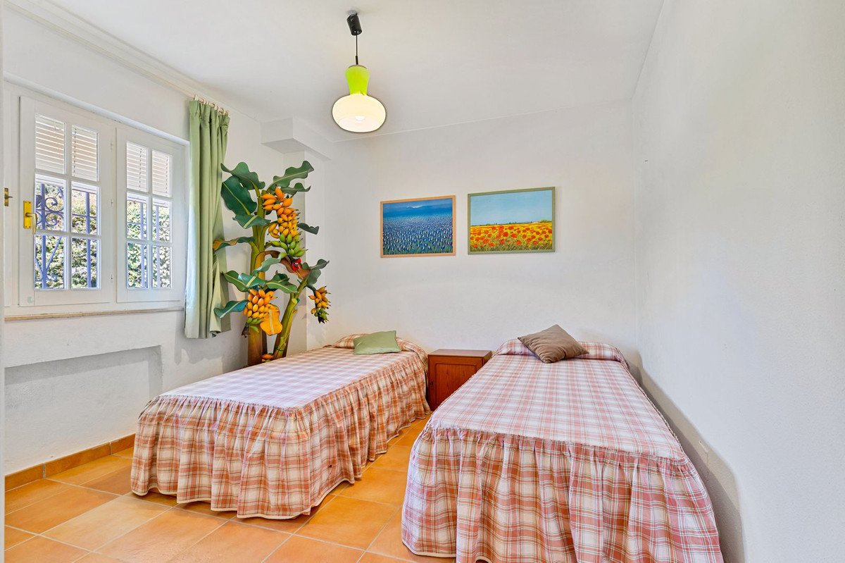 4 Bed Detached Villa in Mijas