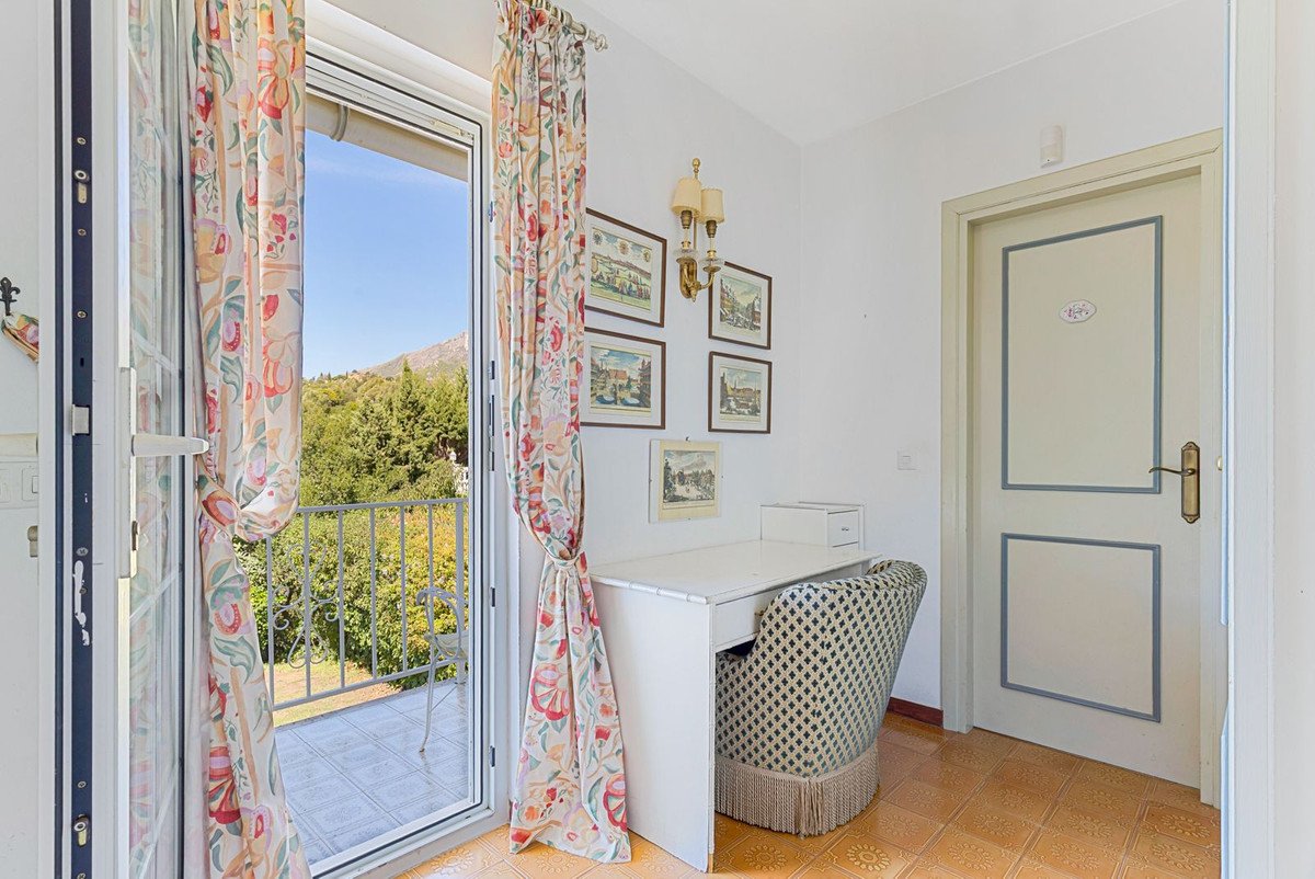4 Bed Detached Villa in Mijas