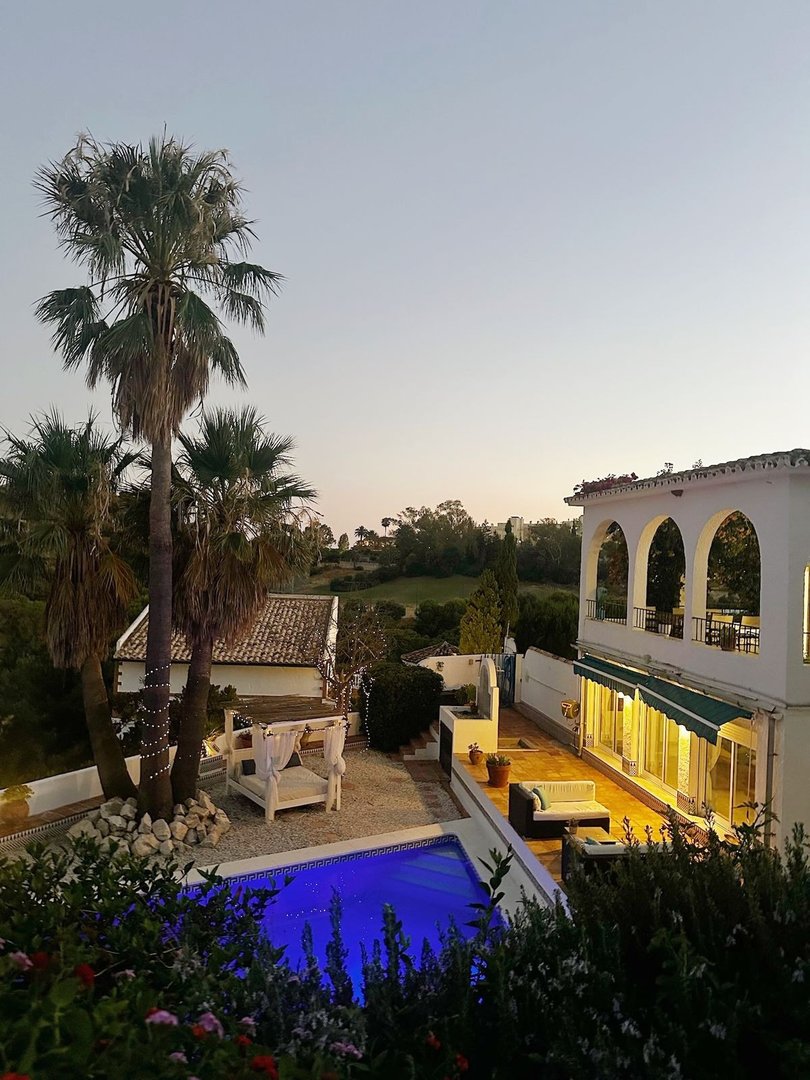 5 Bed Detached Villa in Benalmadena
