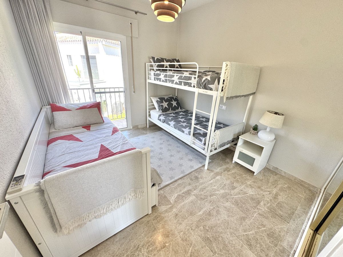 4 Bed Detached Villa in Calahonda