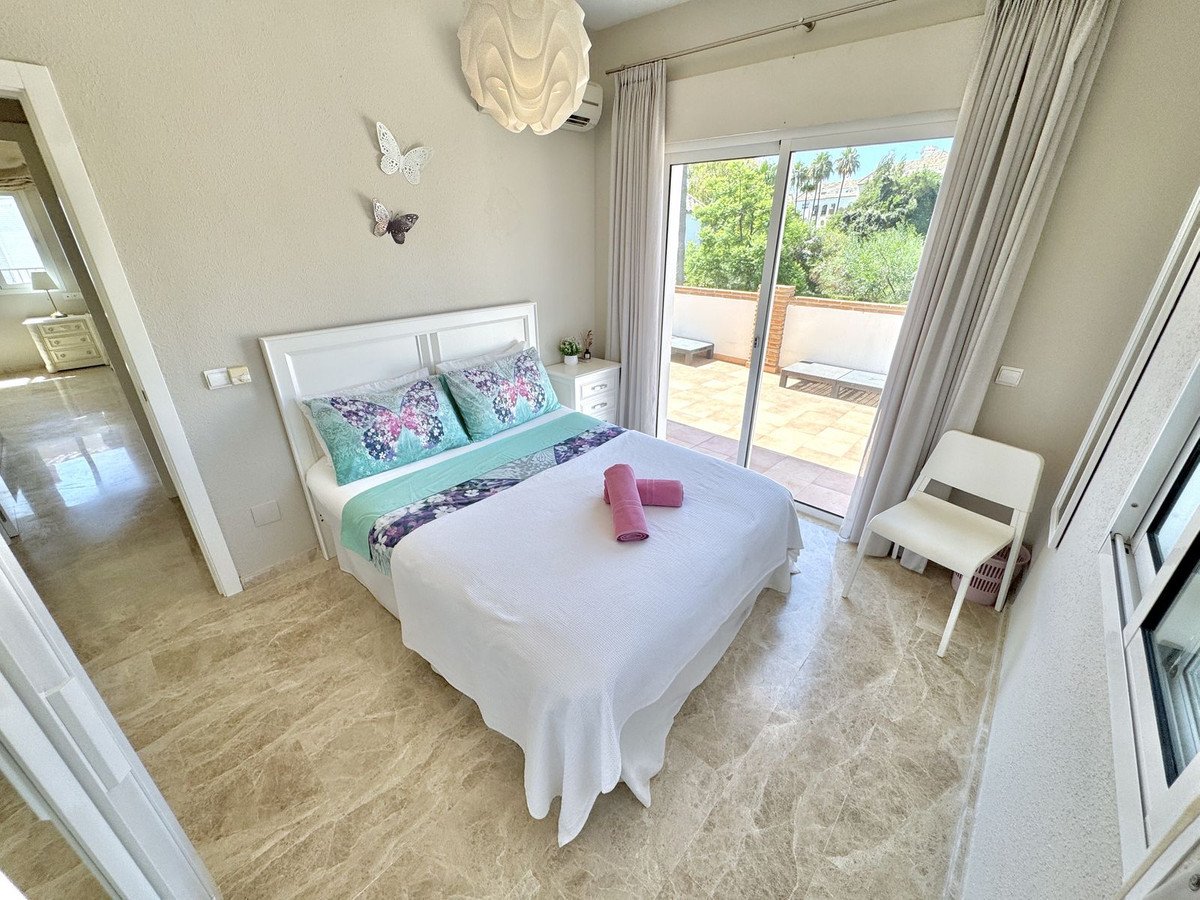 4 Bed Detached Villa in Calahonda