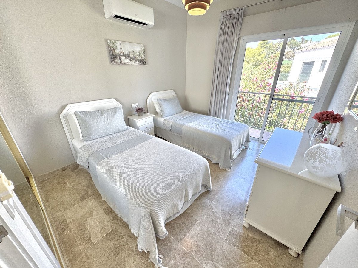 4 Bed Detached Villa in Calahonda