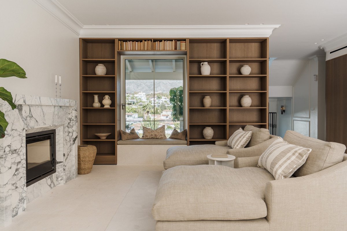 5 Bed Detached Villa in Nueva Andalucía