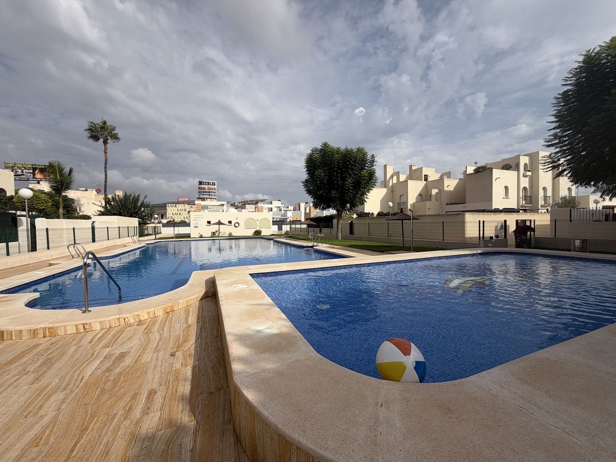 2 Bed Bungalow in Torrevieja