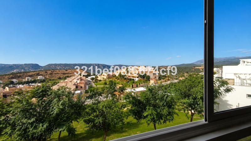 2 Bed Middle Floor Apartment in Casares