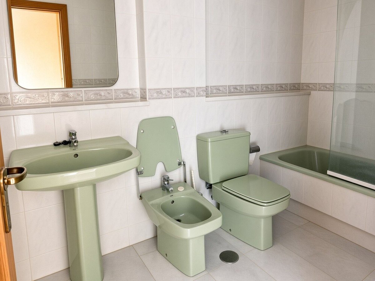 3 Bed Ground Floor Apartment in Bel Air