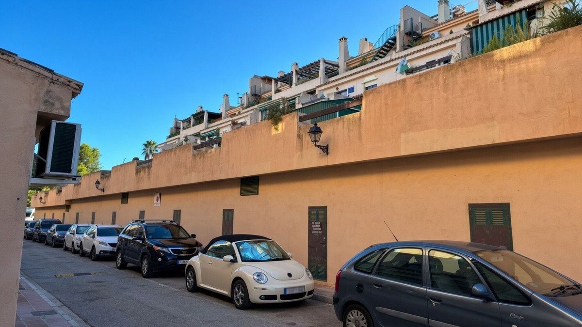3 Bed Ground Floor Apartment in Bel Air