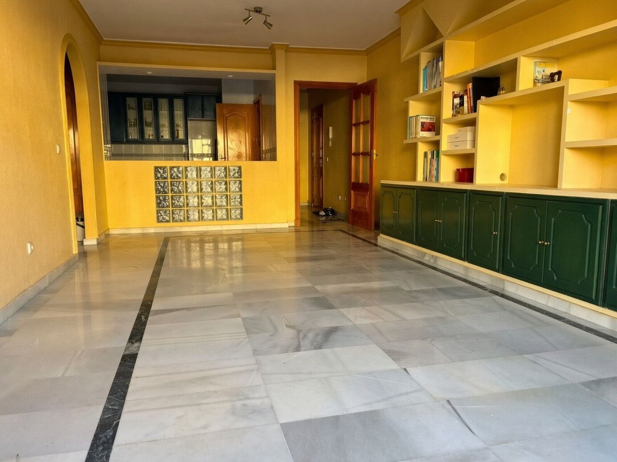 3 Bed Ground Floor Apartment in Bel Air