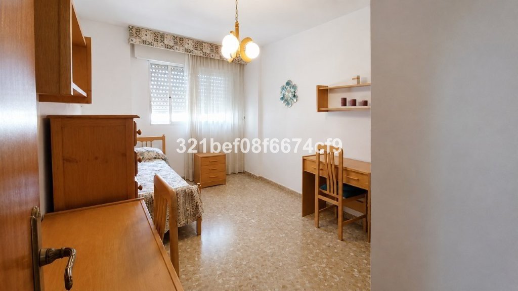 4 Bed Ground Floor Apartment in Málaga