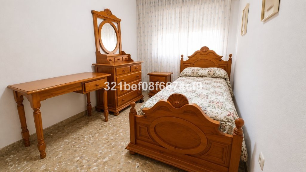 4 Bed Ground Floor Apartment in Málaga