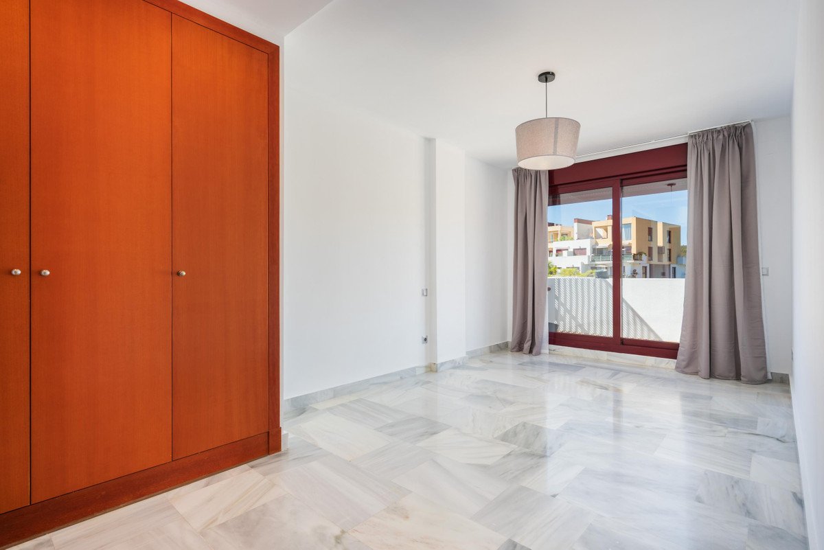 3 Bed Duplex in Los Flamingos