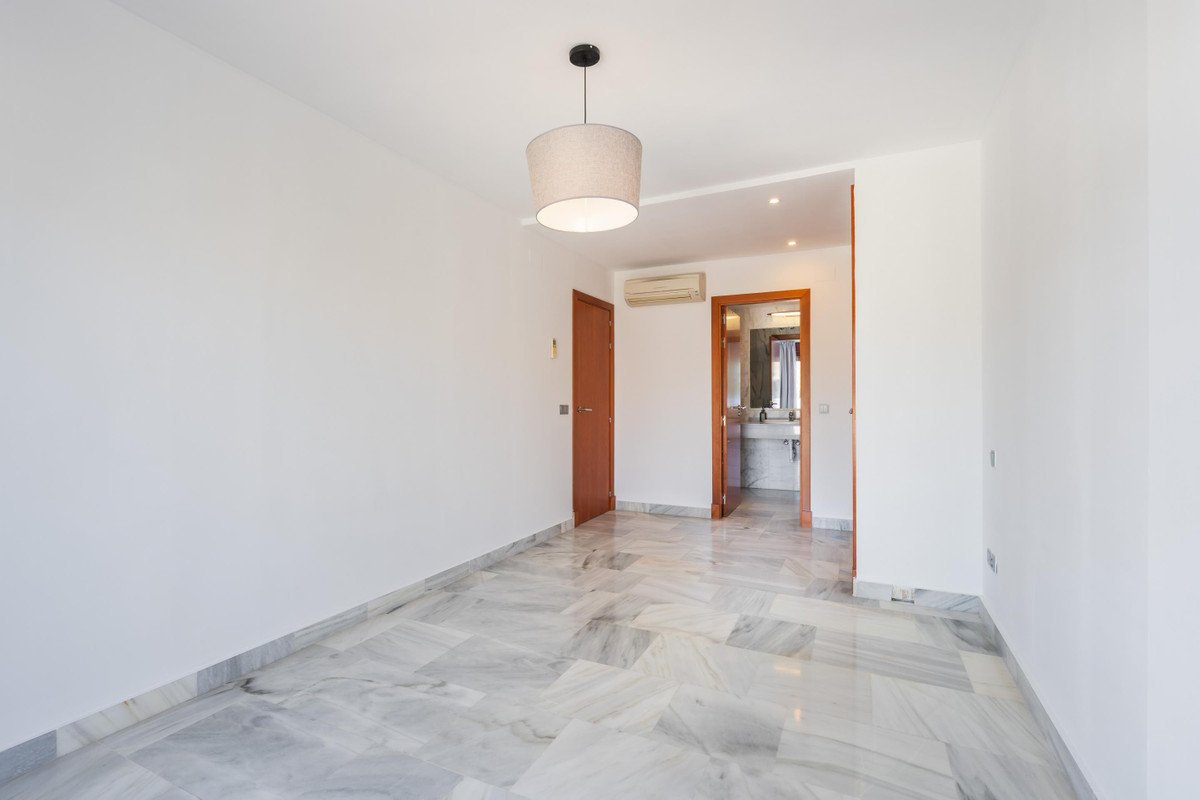 3 Bed Duplex in Los Flamingos