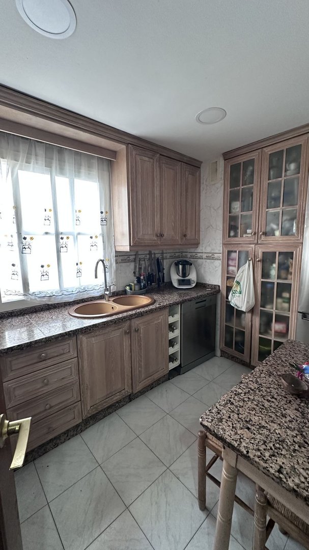 3 Bed Top Floor Apartment in San Pedro de Alcántara