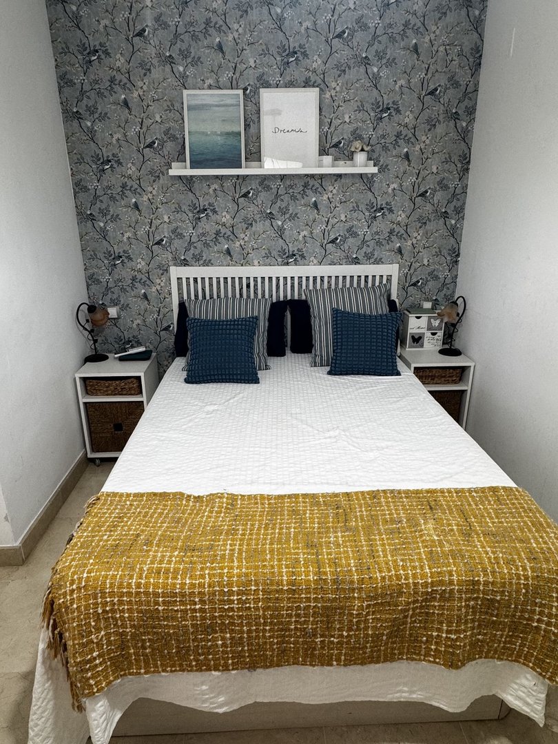 2 Bed Middle Floor Apartment in San Luis de Sabinillas