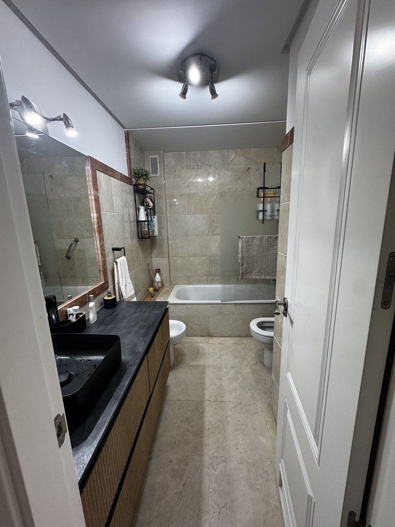 2 Bed Middle Floor Apartment in San Luis de Sabinillas