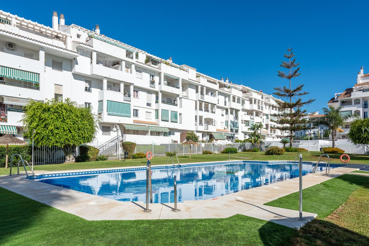 2 Bed Penthouse in La Campana