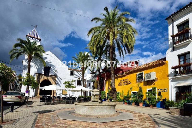 3 Bed Townhouse in Marbella