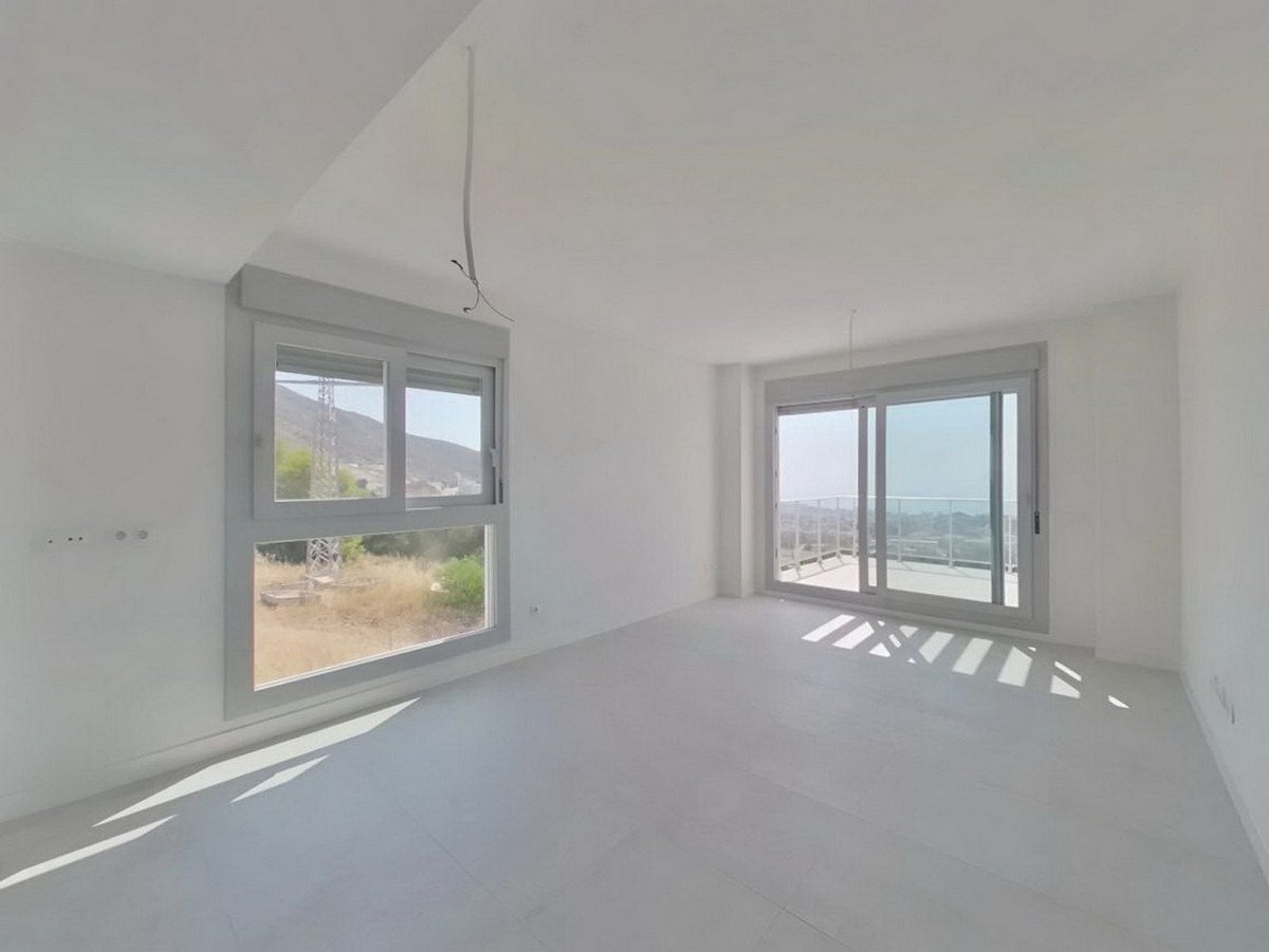 2 Bed Penthouse in Benalmadena Pueblo