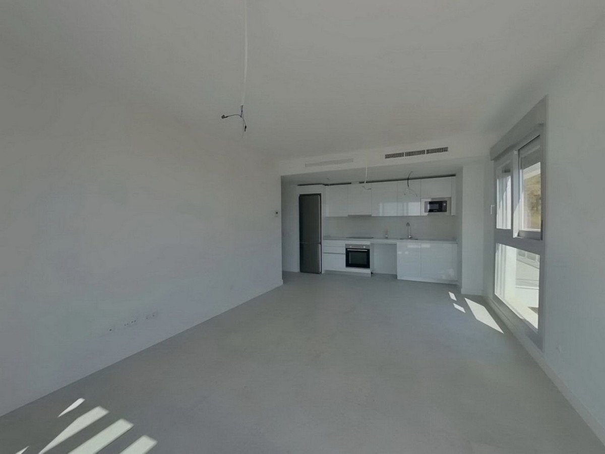 2 Bed Penthouse in Benalmadena Pueblo