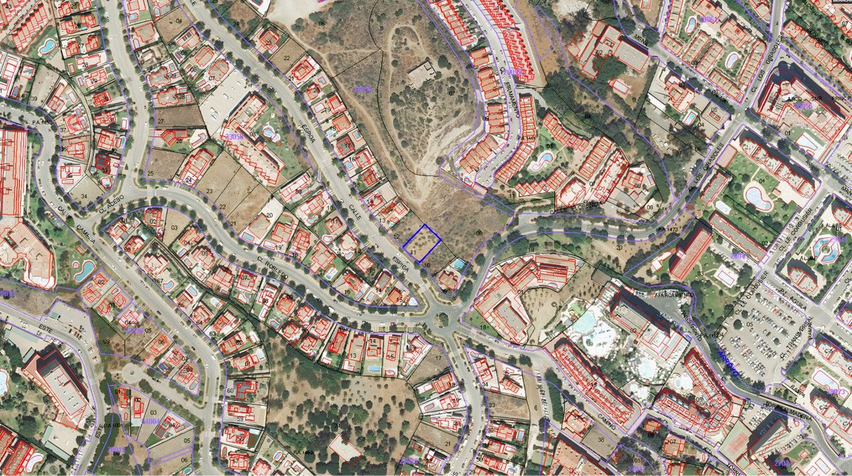 Residential Plot in Torrequebrada