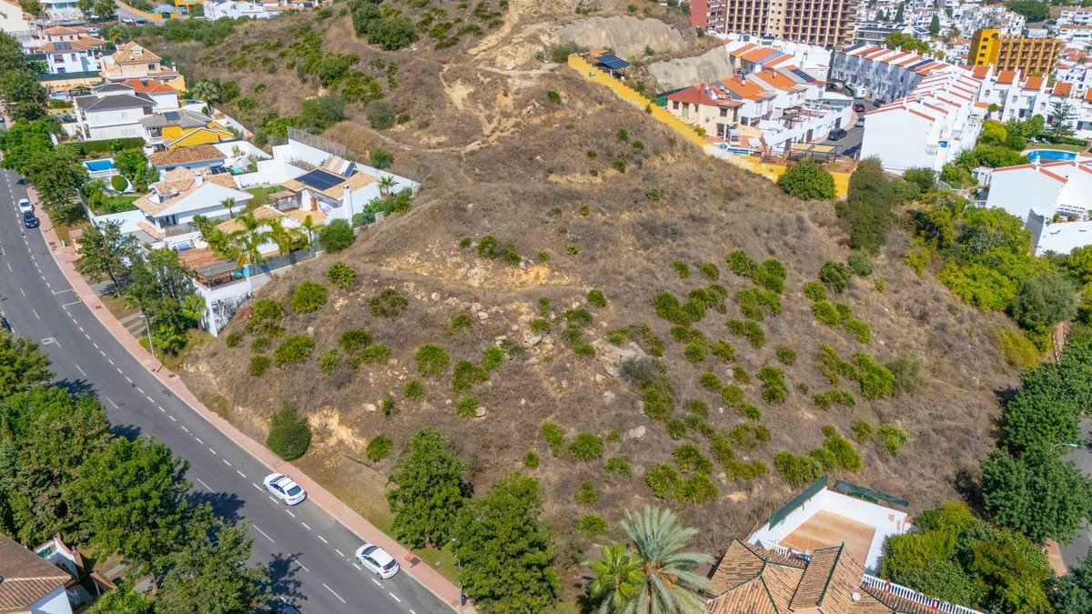 Residential Plot in Torrequebrada