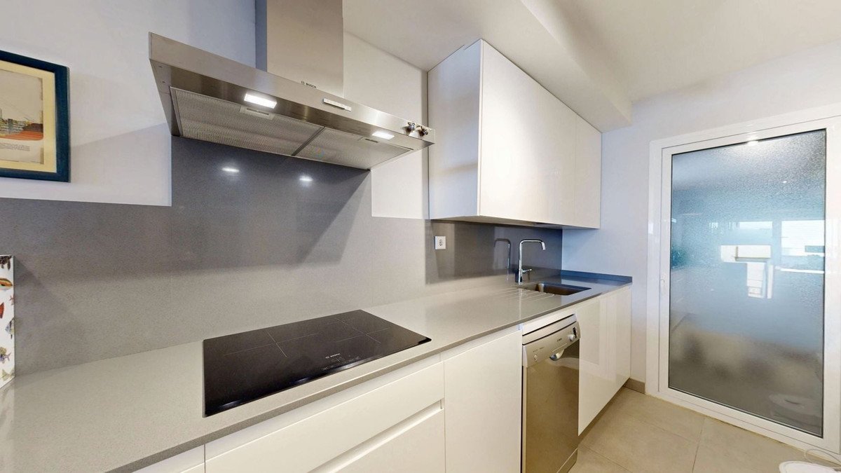 2 Bed Ground Floor Apartment in Torreblanca