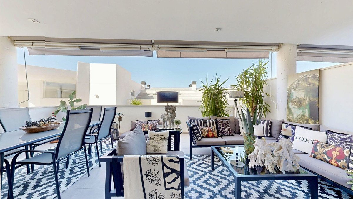 2 Bed Ground Floor Apartment in Torreblanca