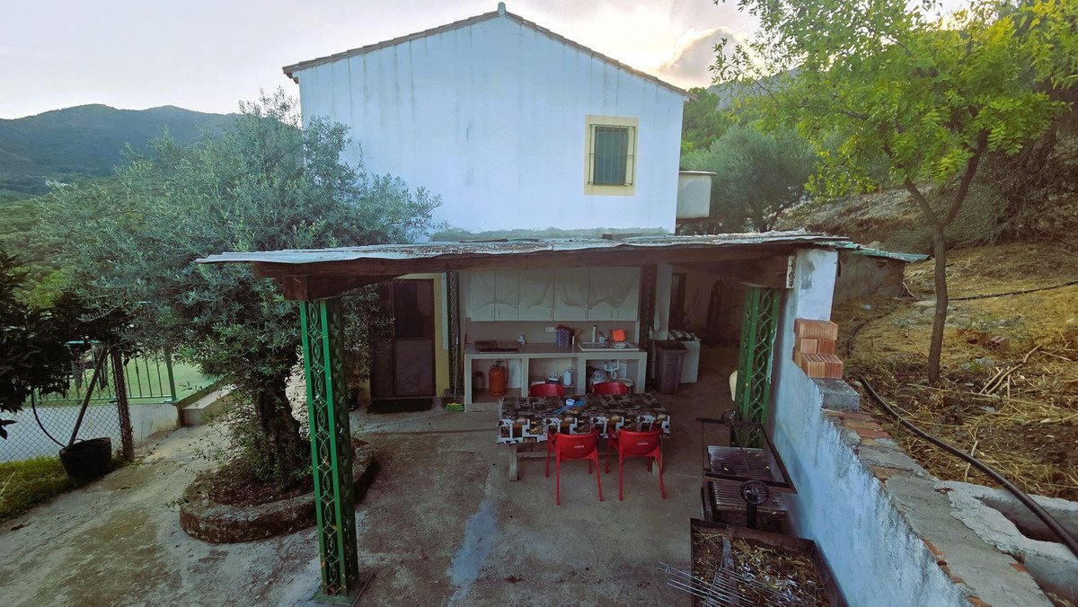 4 Bed Finca - Cortijo in Ojén