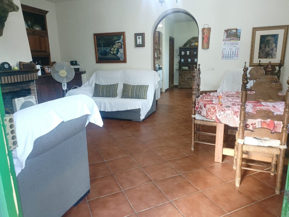 4 Bed Finca - Cortijo in Ojén