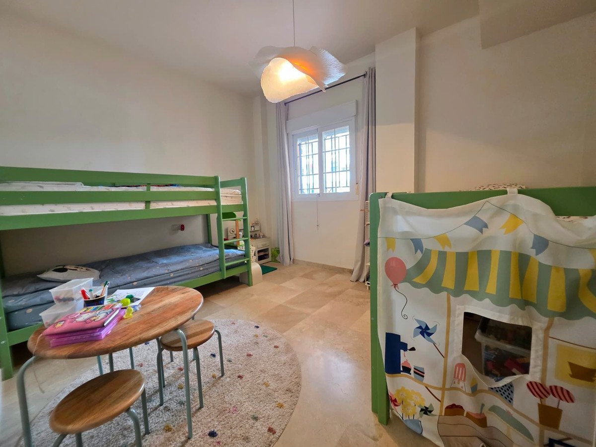 3 Bed Ground Floor Apartment in Aloha