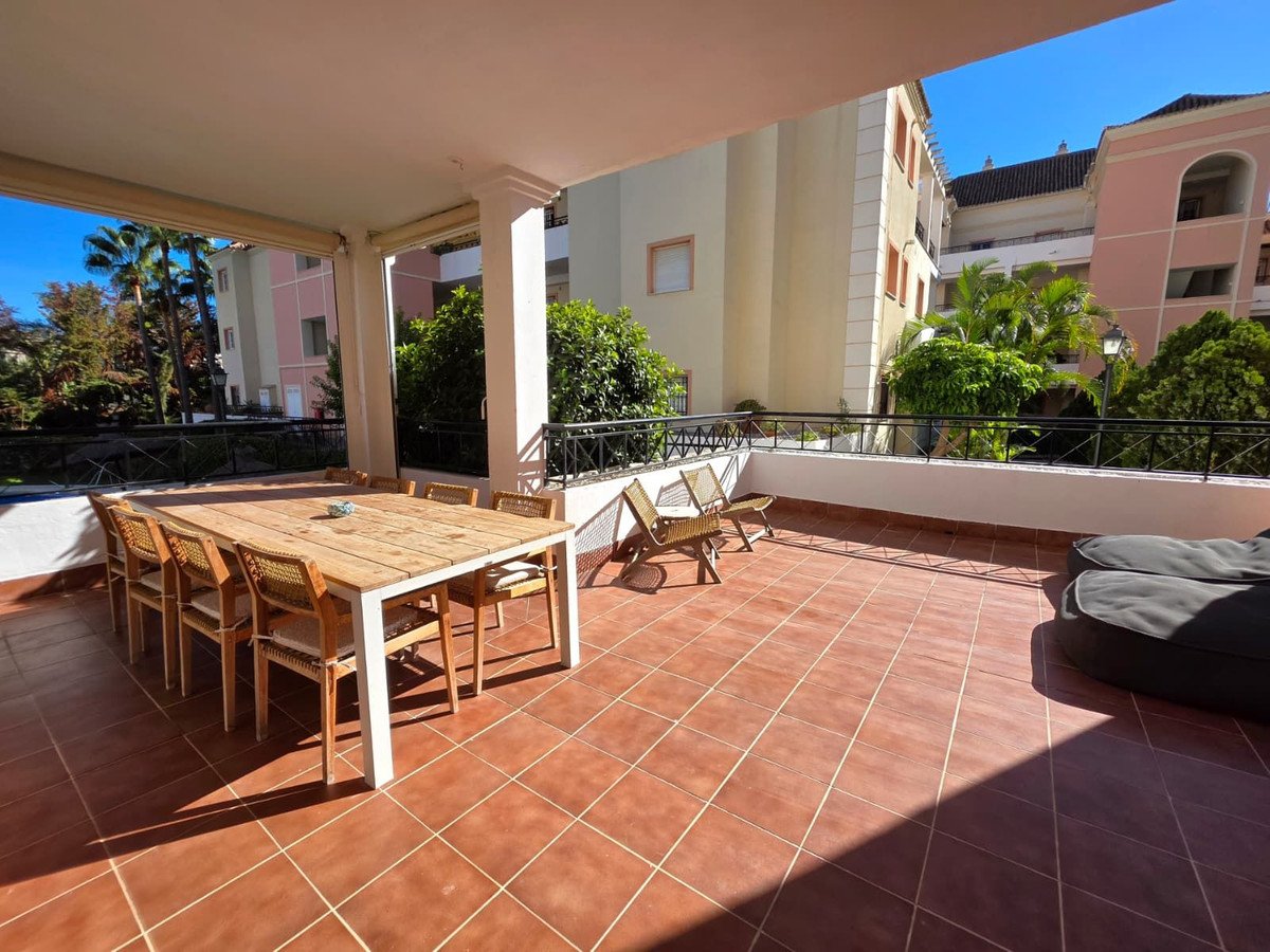 3 Bed Ground Floor Apartment in Aloha