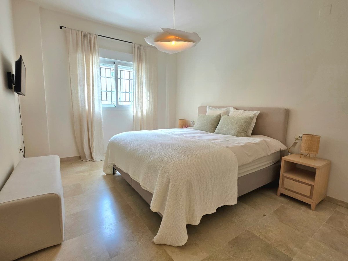 3 Bed Ground Floor Apartment in Aloha