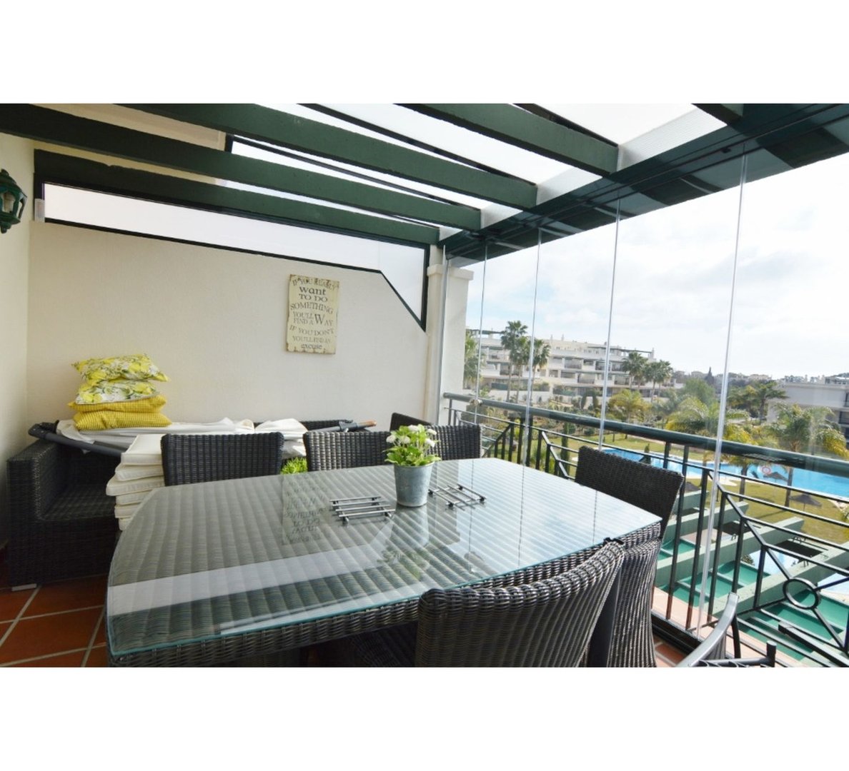 2 Bed Penthouse in Nueva Andalucía