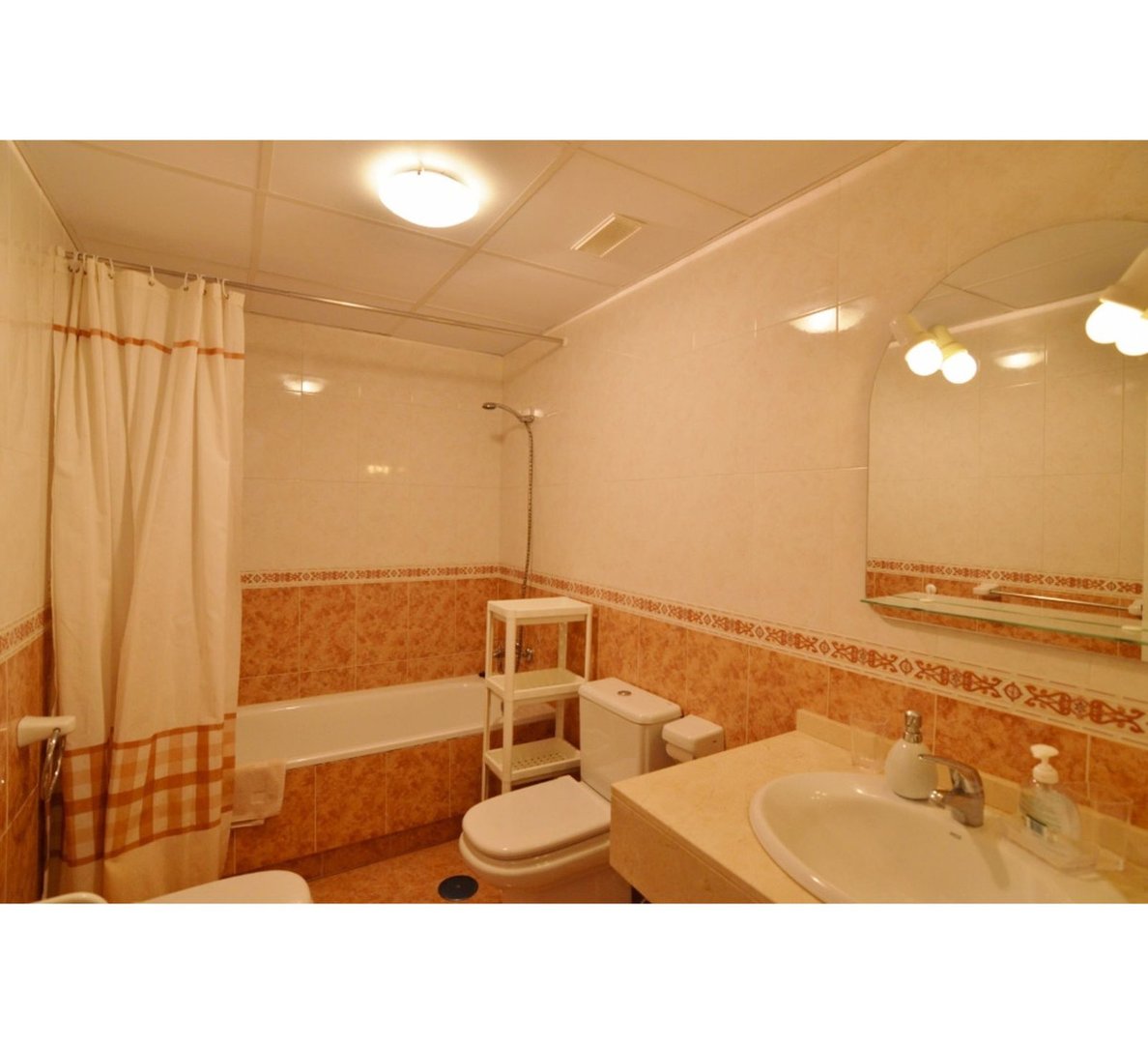 2 Bed Penthouse in Nueva Andalucía
