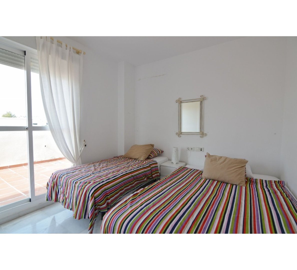 2 Bed Penthouse in Nueva Andalucía