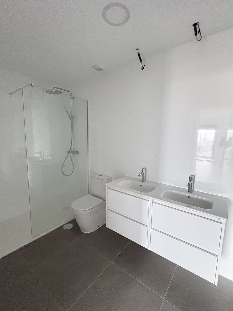 3 Bed Middle Floor Apartment in El Chaparral