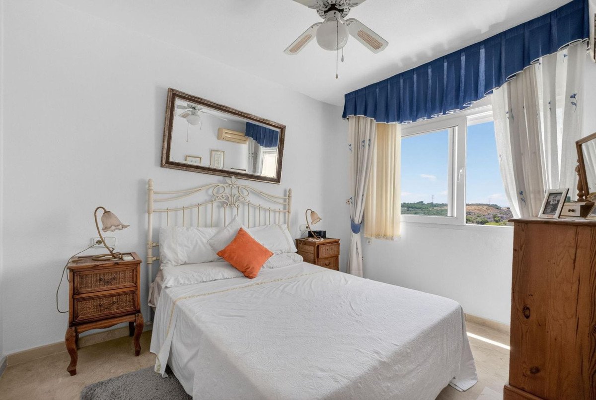5 Bed Detached Villa in Orihuela Costa