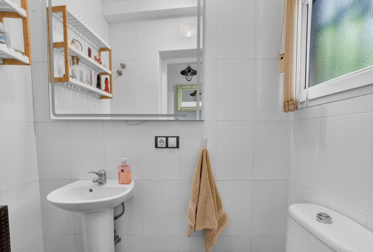 5 Bed Detached Villa in Orihuela Costa