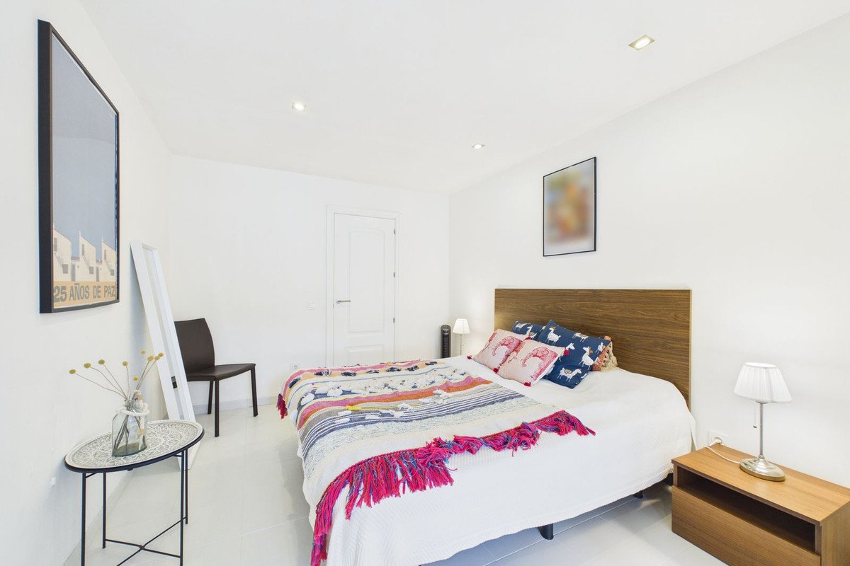 3 Bed Middle Floor Apartment in La Alcaidesa