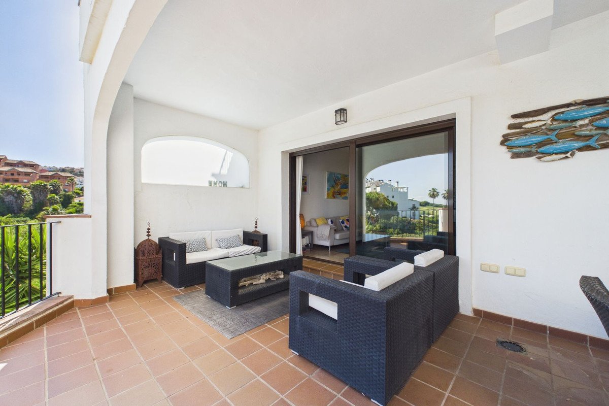 3 Bed Middle Floor Apartment in La Alcaidesa