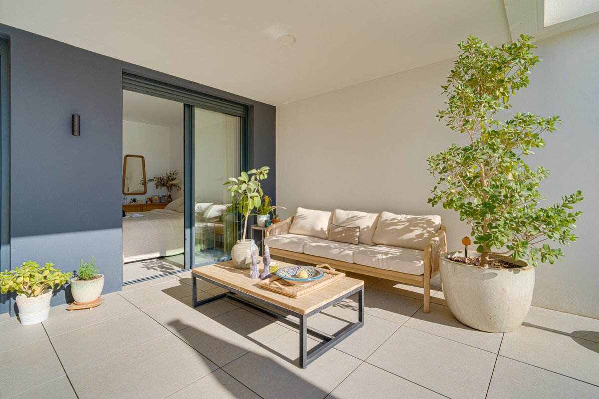 2 Bed Ground Floor Apartment in Altos de los Monteros