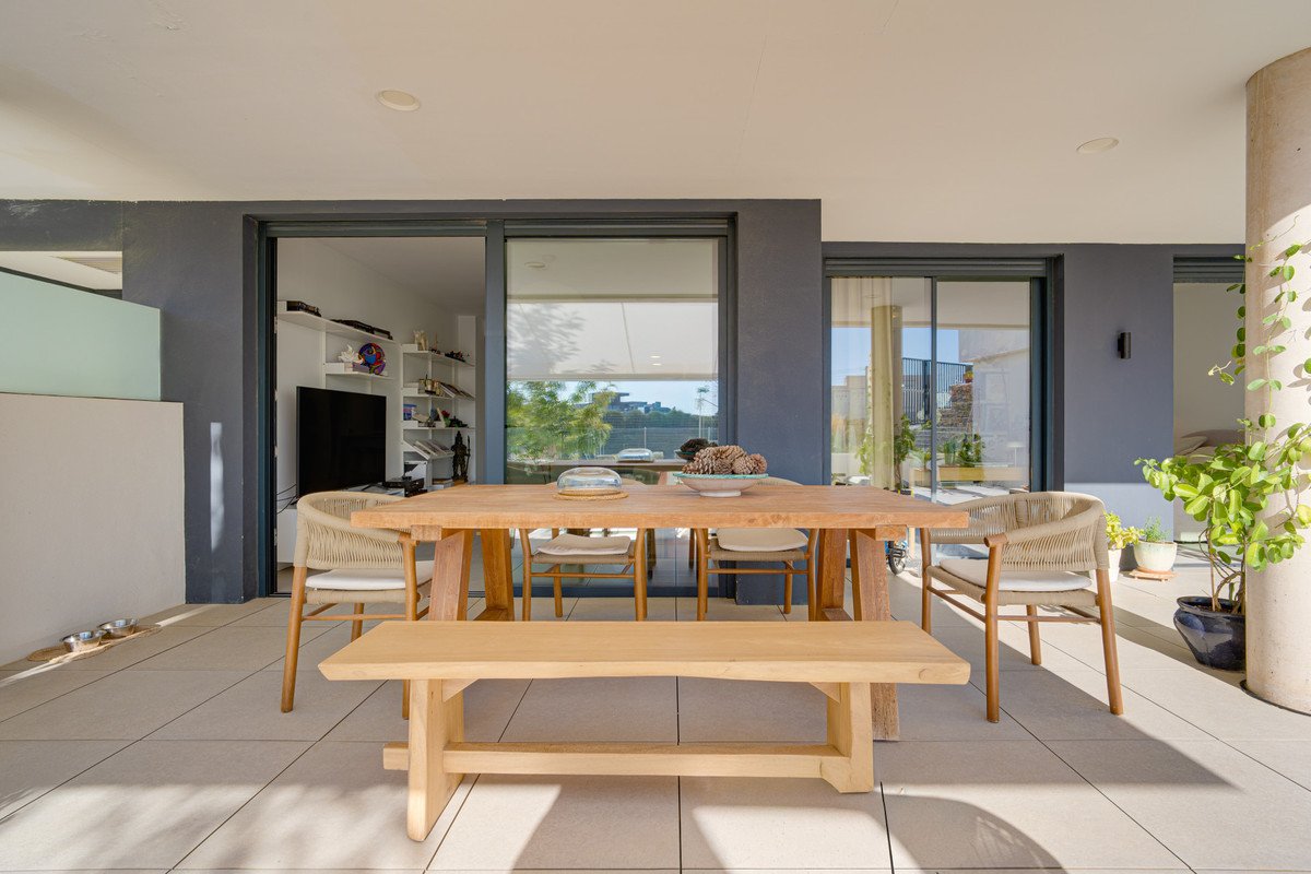 2 Bed Ground Floor Apartment in Altos de los Monteros