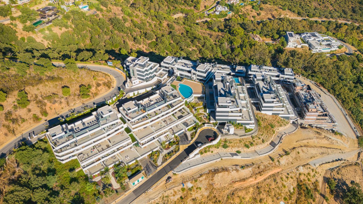 2 Bed Ground Floor Apartment in Altos de los Monteros