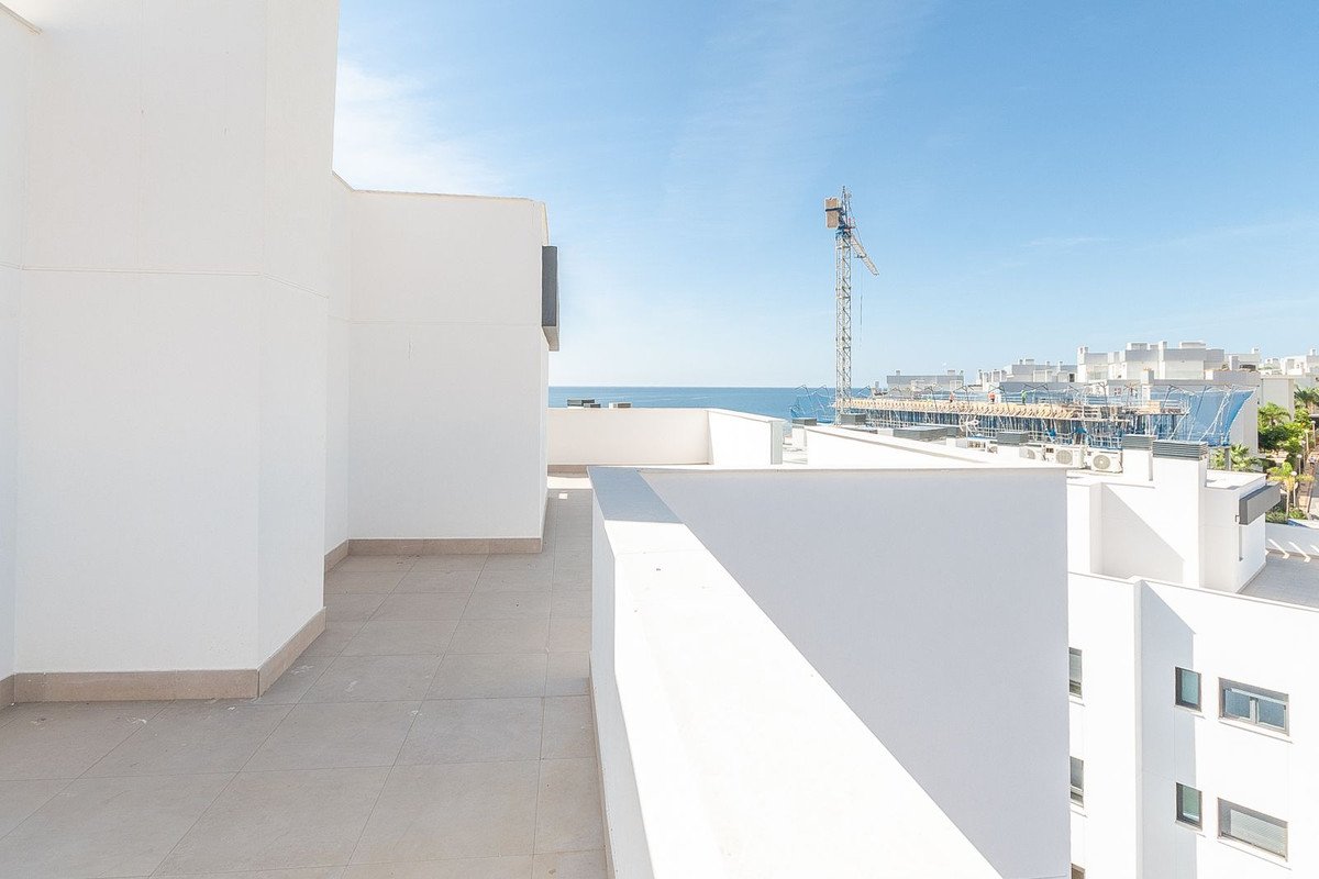 3 Bed Penthouse in El Chaparral