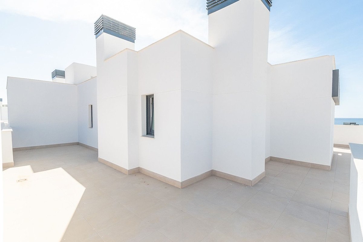 3 Bed Penthouse in El Chaparral