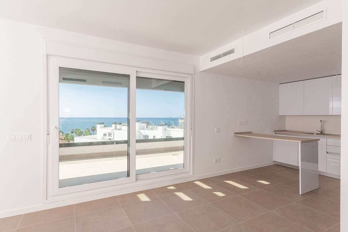 3 Bed Penthouse in El Chaparral
