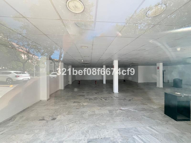 Commercial Premises in Estepona