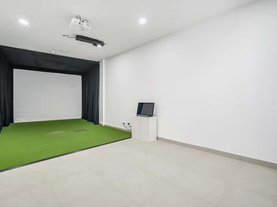 3 Bed Middle Floor Apartment in Calanova Golf